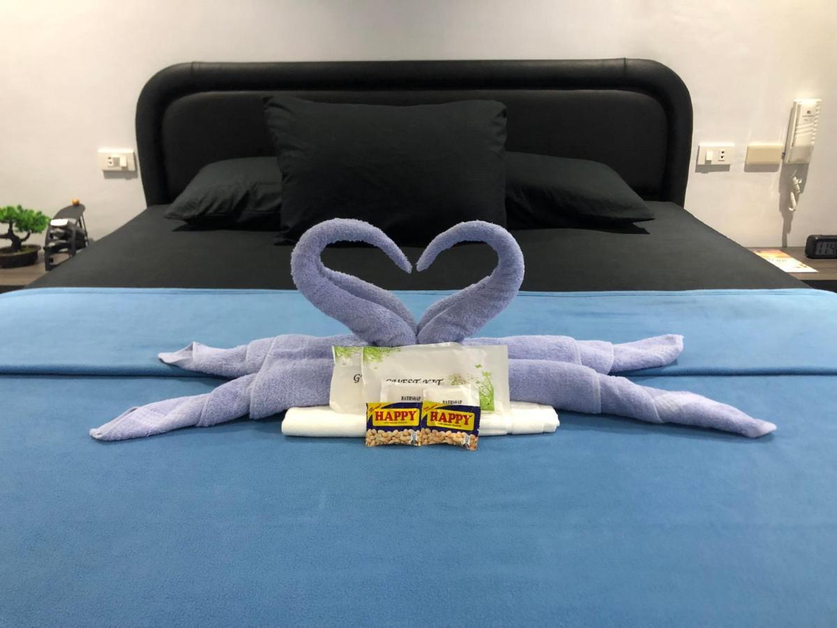 เอาต์ แบ็ก รีสอร์ต Hotel โอลองกาโป ภายนอก รูปภาพ
